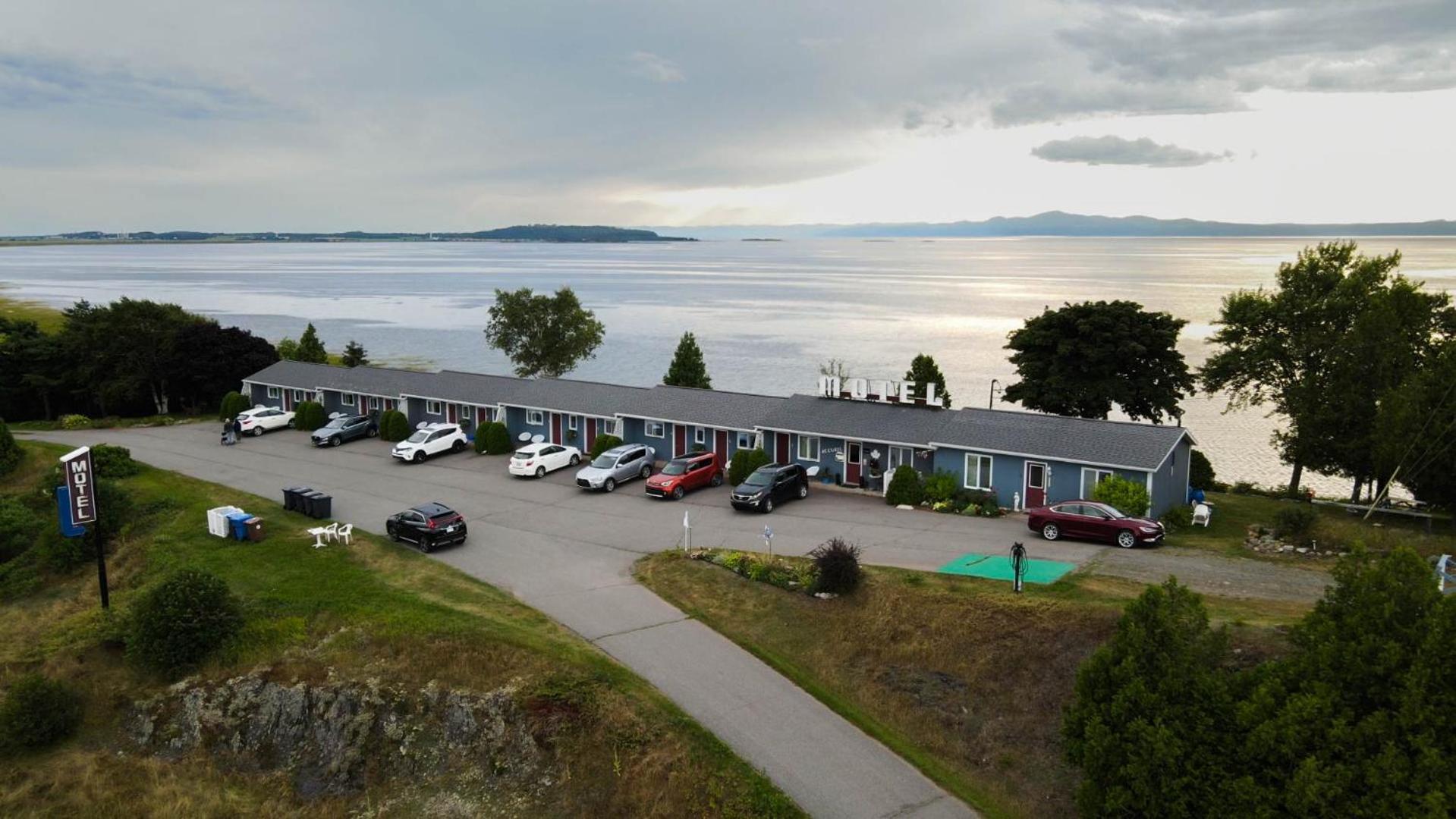 Motel Cap Blanc Kamouraska Zewnętrze zdjęcie
